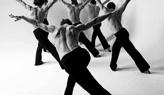 «АРХИТЕКТУРА ЗВУКА»  de Konstantin Semenov y Kirill Radev. Ballet de Moscow